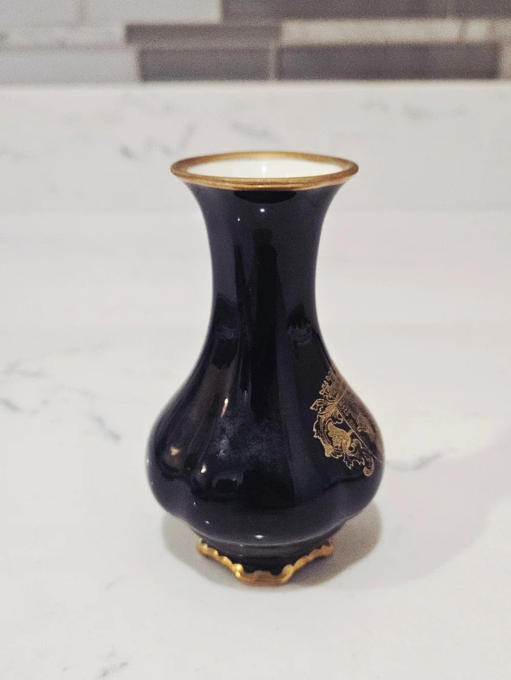 Vintage Lindner Kueps Bavaria Echt Cobalt Blue & Gold Vase German Numbered Piece